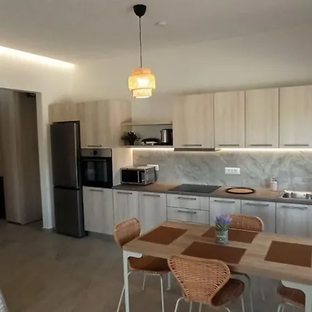 Casa Ligoustra Hébergement de vacances *